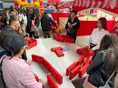 BackYard Domino gigante2